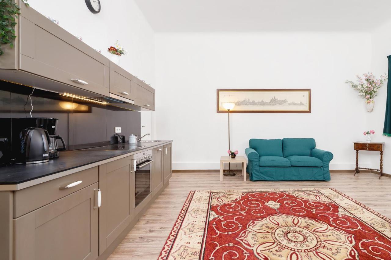 Apartment Pijarska Krakow By Noclegi Renters Dış mekan fotoğraf